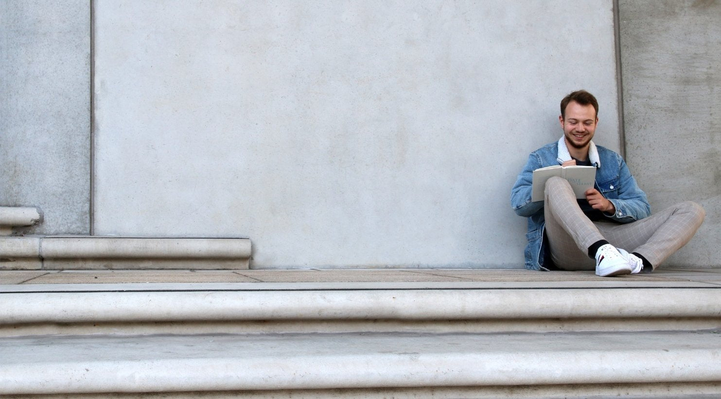 Header No Drama Club